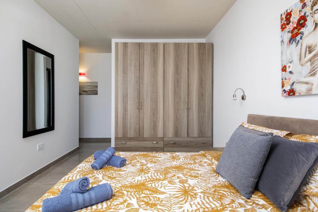 Hilltop Apartments - Stylish Comfort Living Close To The Sea, Bugibba St. Paul's Bay Esterno foto