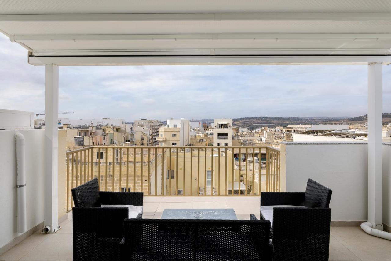 Hilltop Apartments - Stylish Comfort Living Close To The Sea, Bugibba St. Paul's Bay Esterno foto