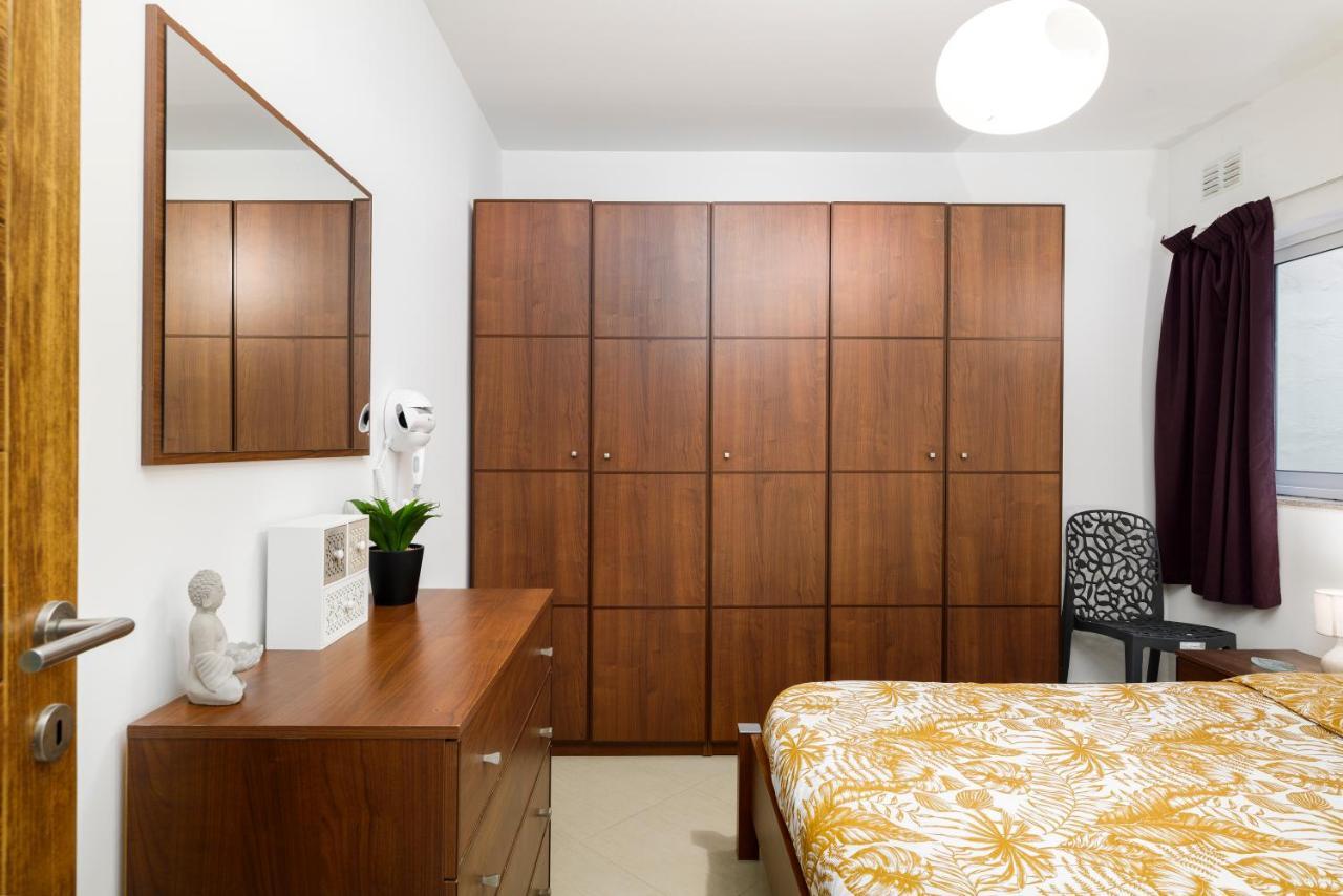 Hilltop Apartments - Stylish Comfort Living Close To The Sea, Bugibba St. Paul's Bay Esterno foto