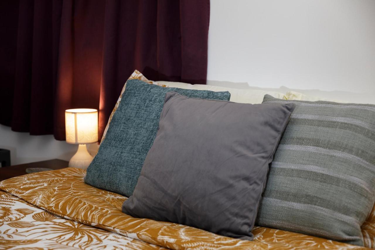 Hilltop Apartments - Stylish Comfort Living Close To The Sea, Bugibba St. Paul's Bay Esterno foto