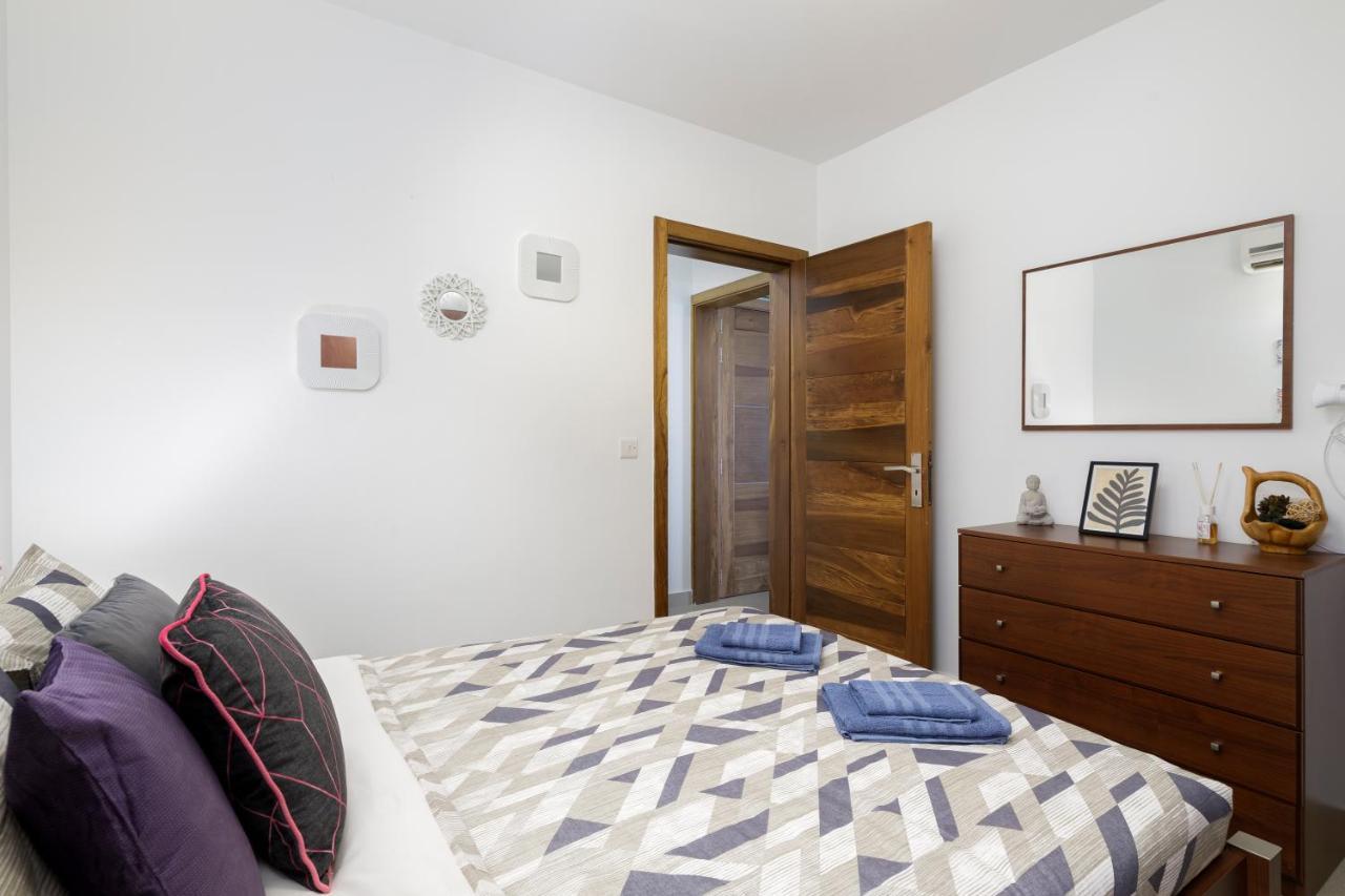 Hilltop Apartments - Stylish Comfort Living Close To The Sea, Bugibba St. Paul's Bay Esterno foto